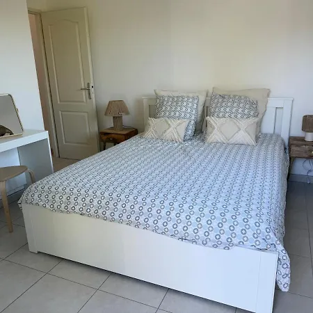 Villa Casarinella For 10 People, Pool Within Walking Distance